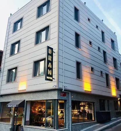 Hotel Bram 3*